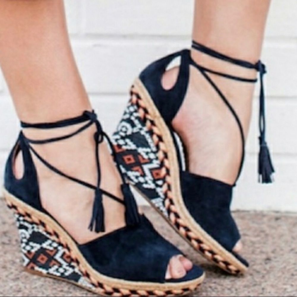 Cute CAbi Wedge Sandals  Size 8